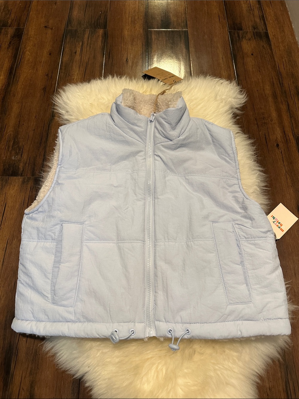 New vest with pockets